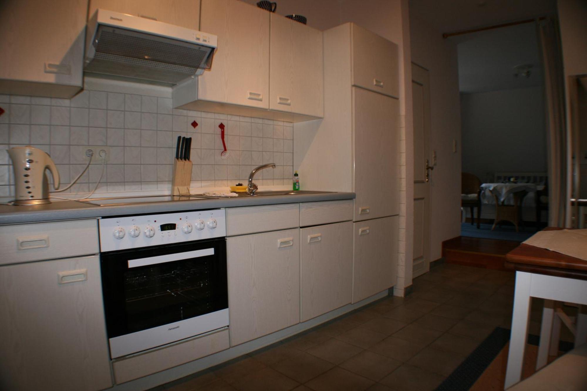 Ferienwohnungen Im Hotel Garni Zur Post Utersum Room photo